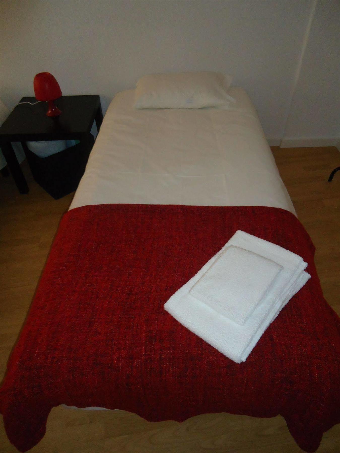 Porta 86 Hotell Cantanhede Eksteriør bilde