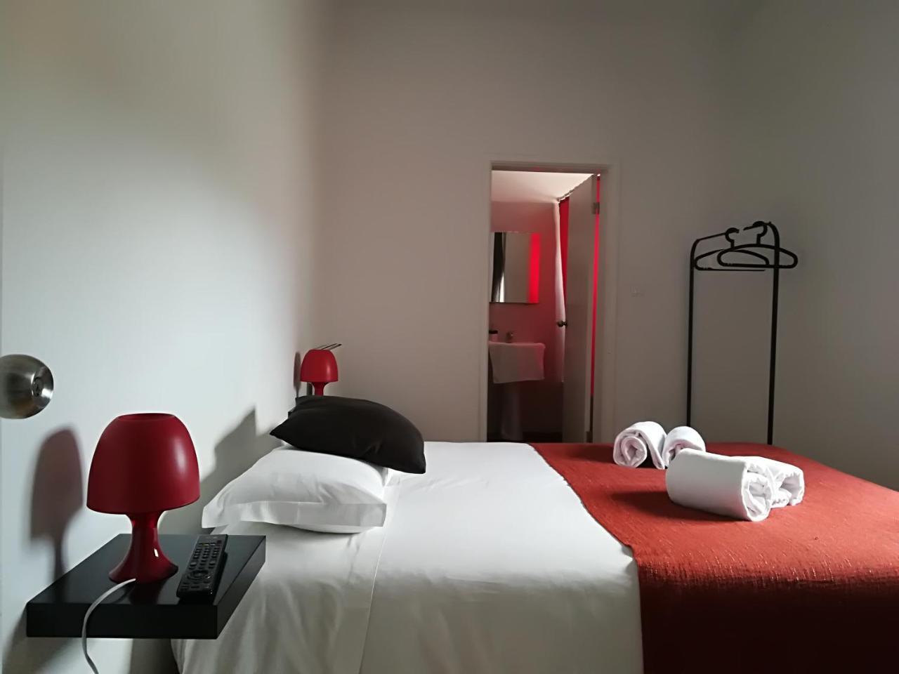 Porta 86 Hotell Cantanhede Eksteriør bilde