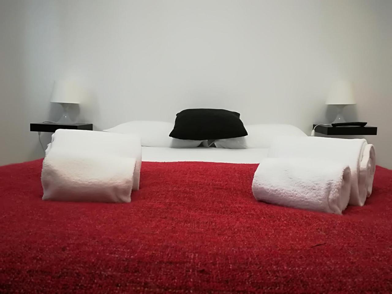 Porta 86 Hotell Cantanhede Eksteriør bilde