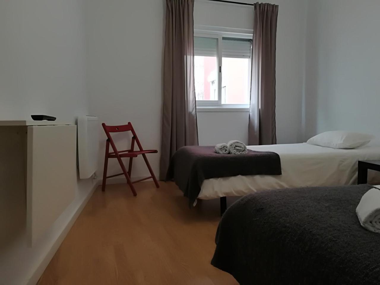 Porta 86 Hotell Cantanhede Eksteriør bilde